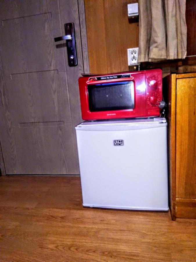 Two Rooms Rustic House - Self Check-In Bucureşti Exterior foto