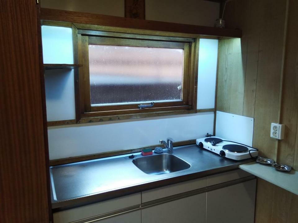 Two Rooms Rustic House - Self Check-In Bucureşti Exterior foto
