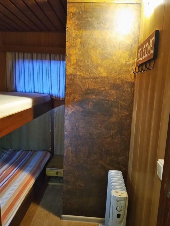 Two Rooms Rustic House - Self Check-In Bucureşti Exterior foto